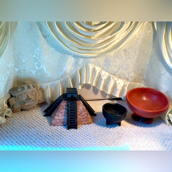 MINI PYRAMID + 3 COLLECTION - Picture 1 of 11